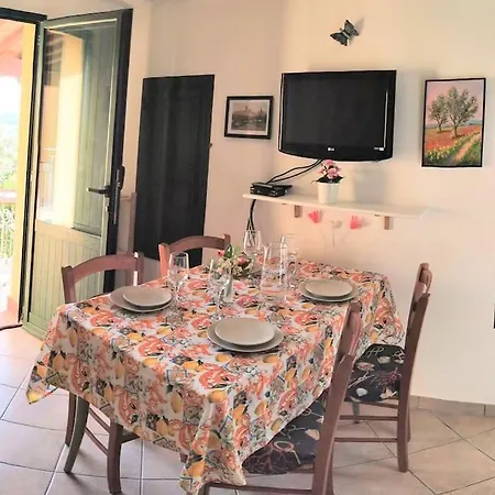 Raggio Di Sole Castellina Marittima - Bilocale Con Piscina In Toscana * Val di Perga